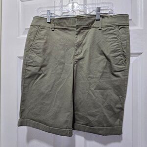 Loft Shorts Womens Bermuda 8 Green Vacation Summer Flat Front Hiking